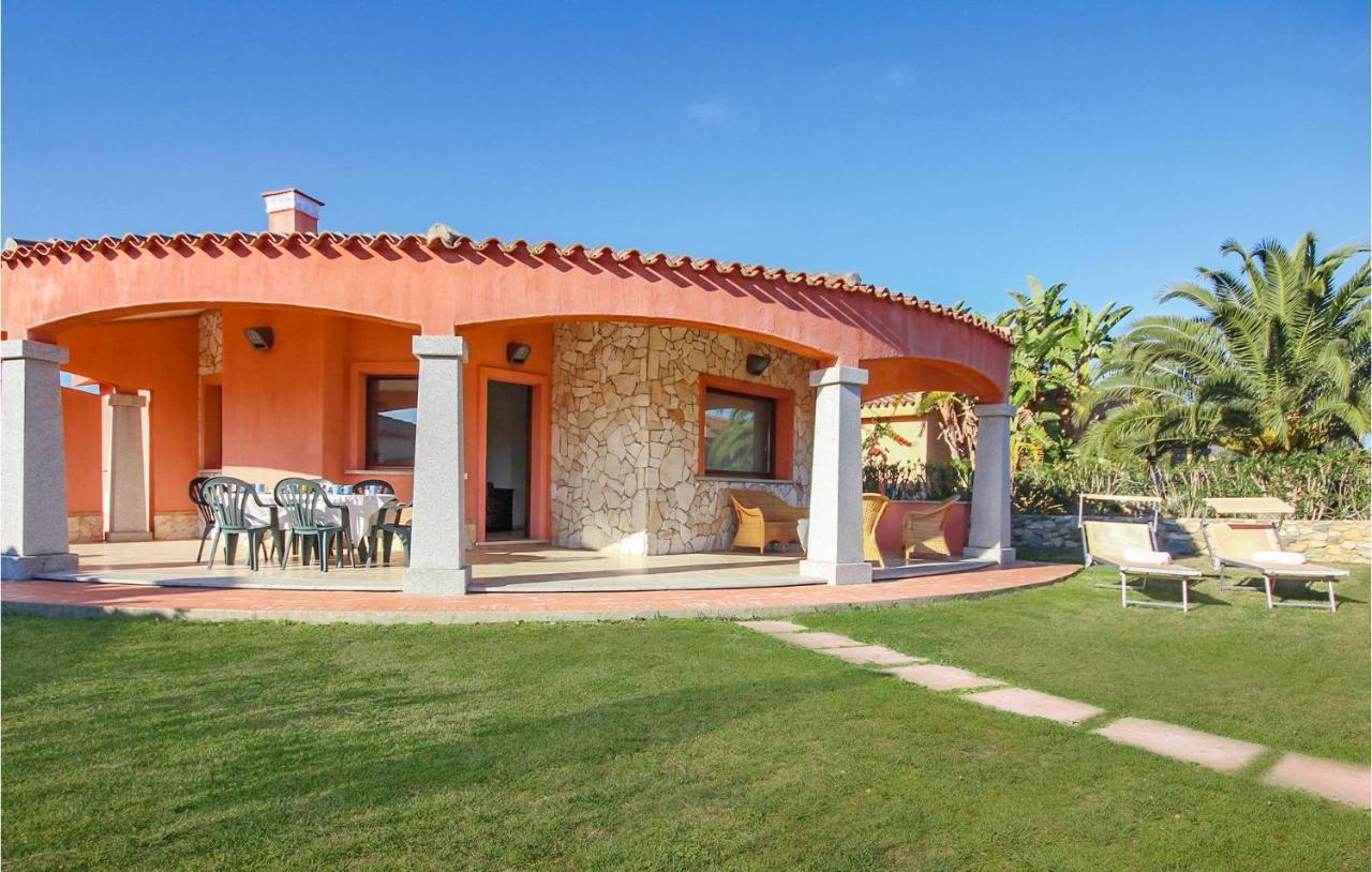 Gorgeous Home In Costa Rei -Ca- With Wifi Monte Nai Exterior photo